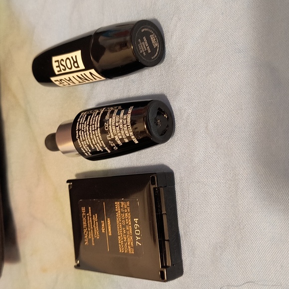 Lancome Makeup Set ALL NEW - Picture 6 of 6